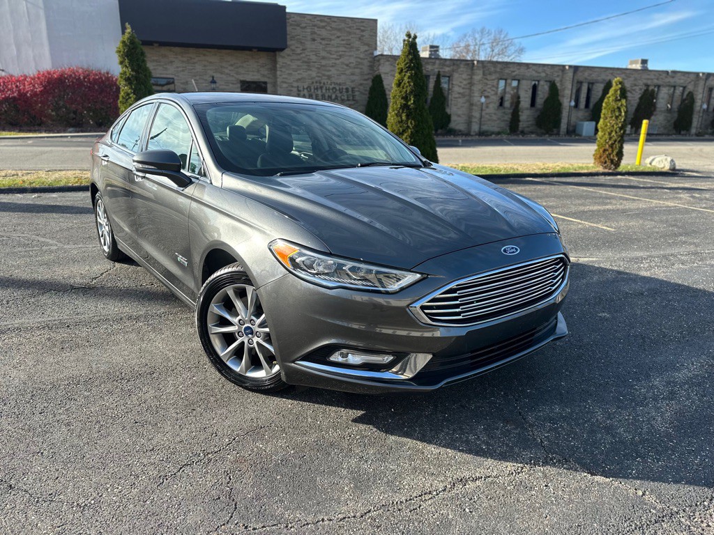 2017 Ford Fusion Image 3