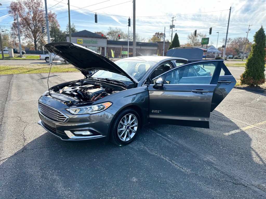 2017 Ford Fusion Image 27