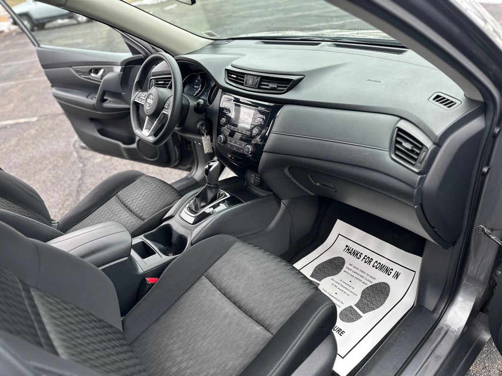 2017 Nissan Rogue Image 20