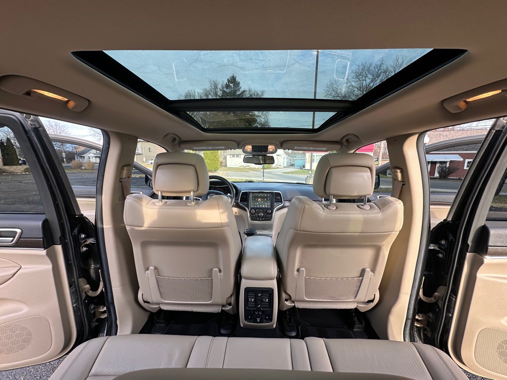 2014 Jeep Grand Cherokee Image 21