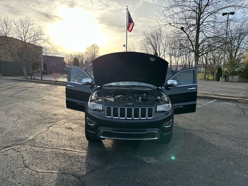 2014 Jeep Grand Cherokee Image 24