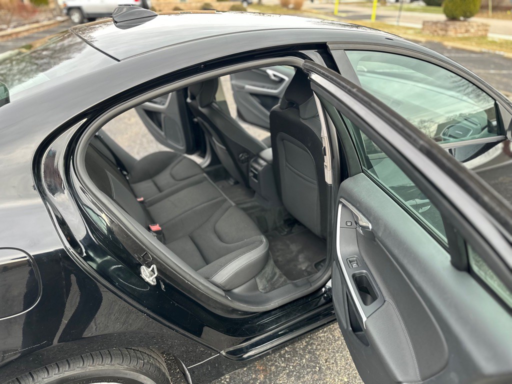 2014 Volvo S60 Image 16