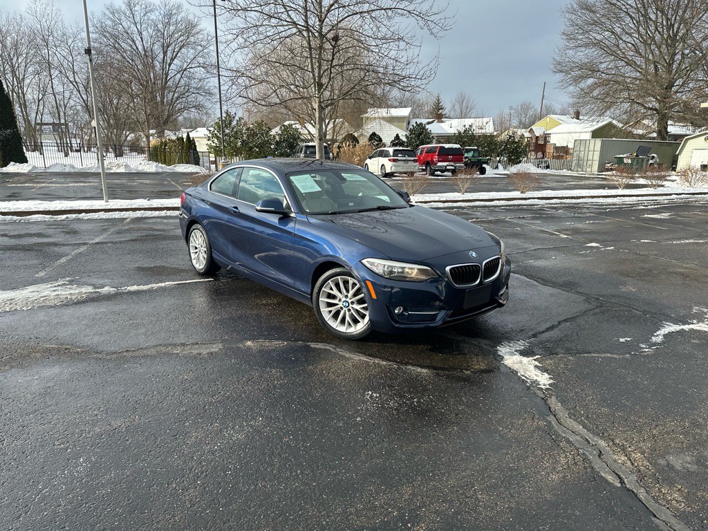 2016 BMW 2 Series Image 4