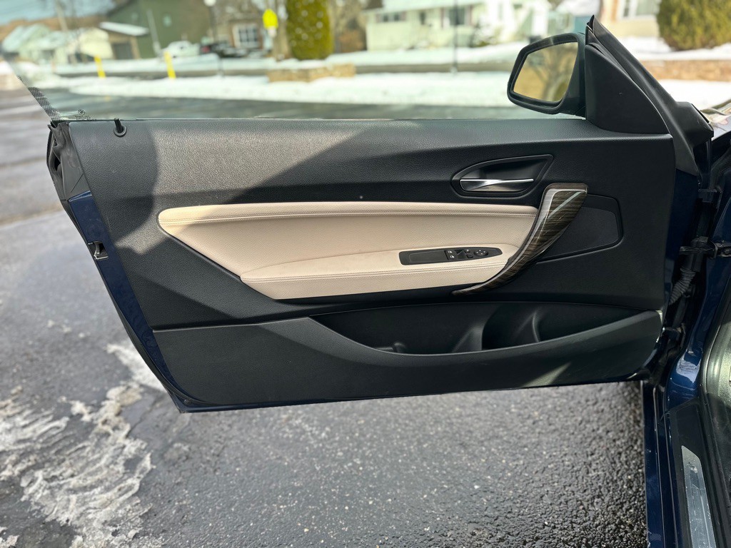 2016 BMW 2 Series Image 14