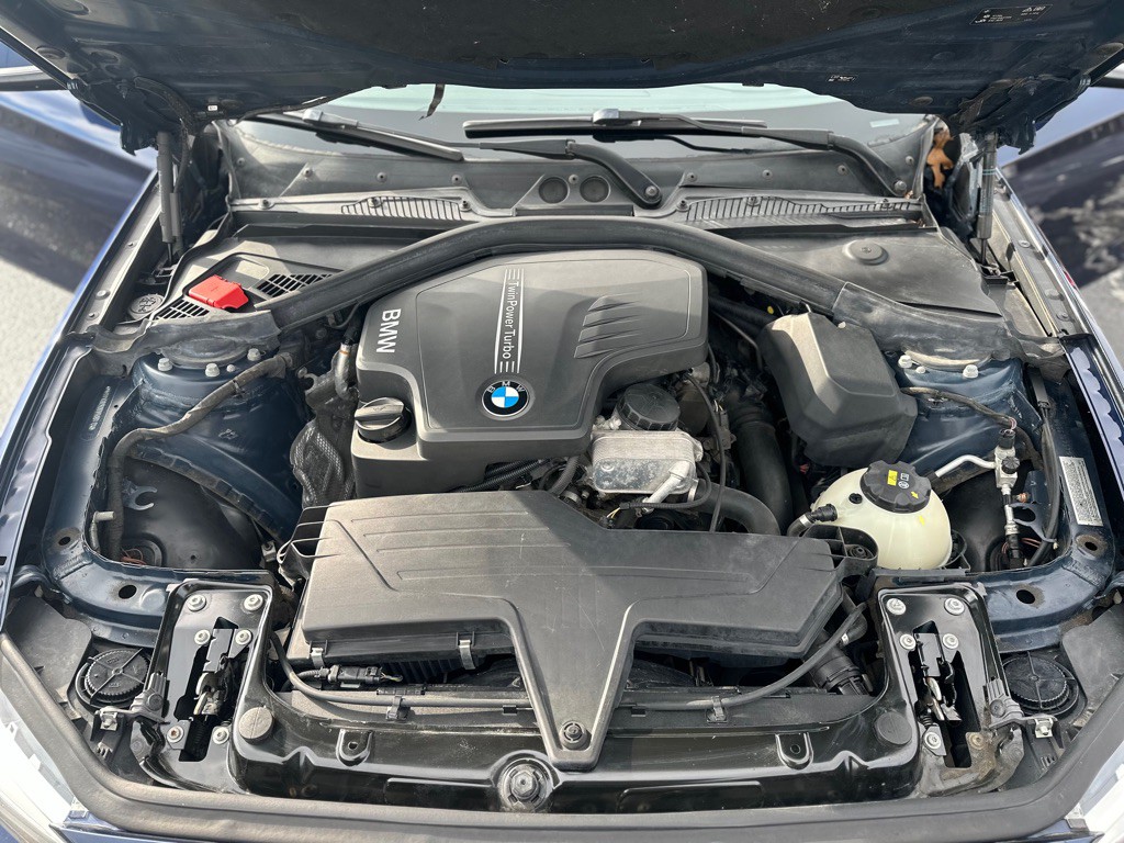 2016 BMW 2 Series Image 20