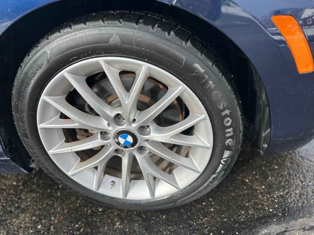 2016 BMW 2 Series Image 28