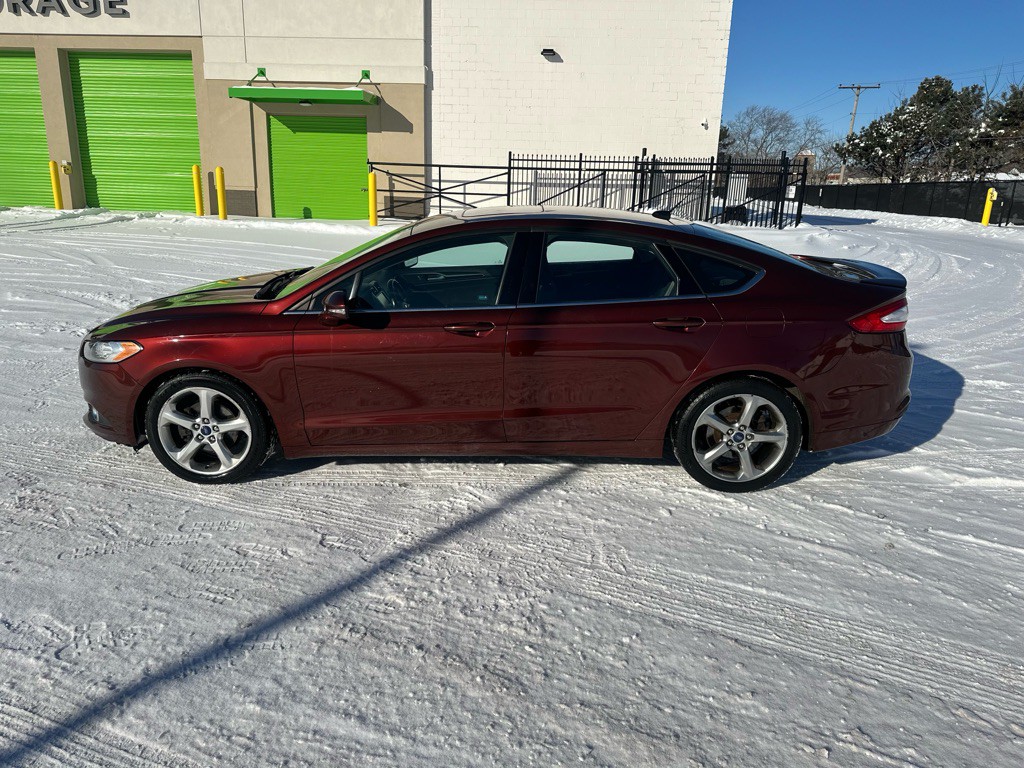 2016 Ford Fusion Image 9