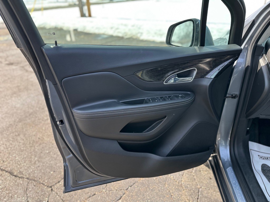 2015 Buick Enclave Image 12