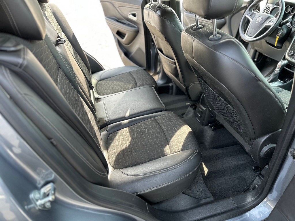 2015 Buick Enclave Image 16