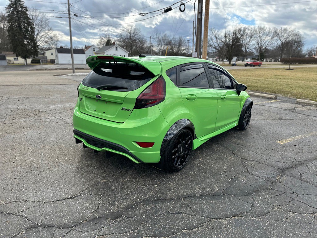 2015 Ford Fiesta Image 10