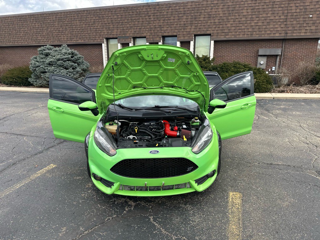 2015 Ford Fiesta Image 21