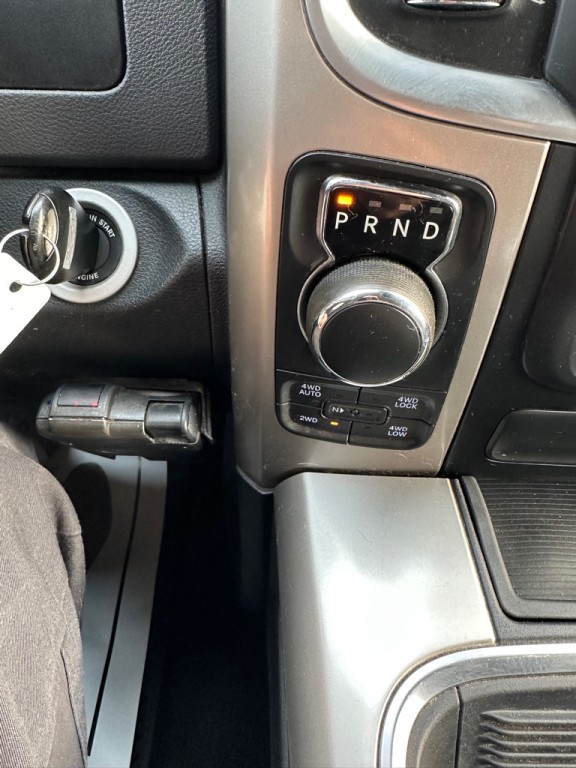 2016 RAM 1500 Image 32