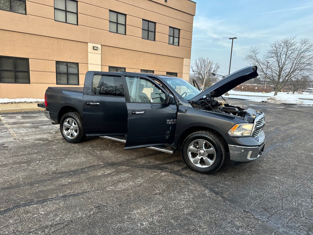 2016 RAM 1500 Image 33