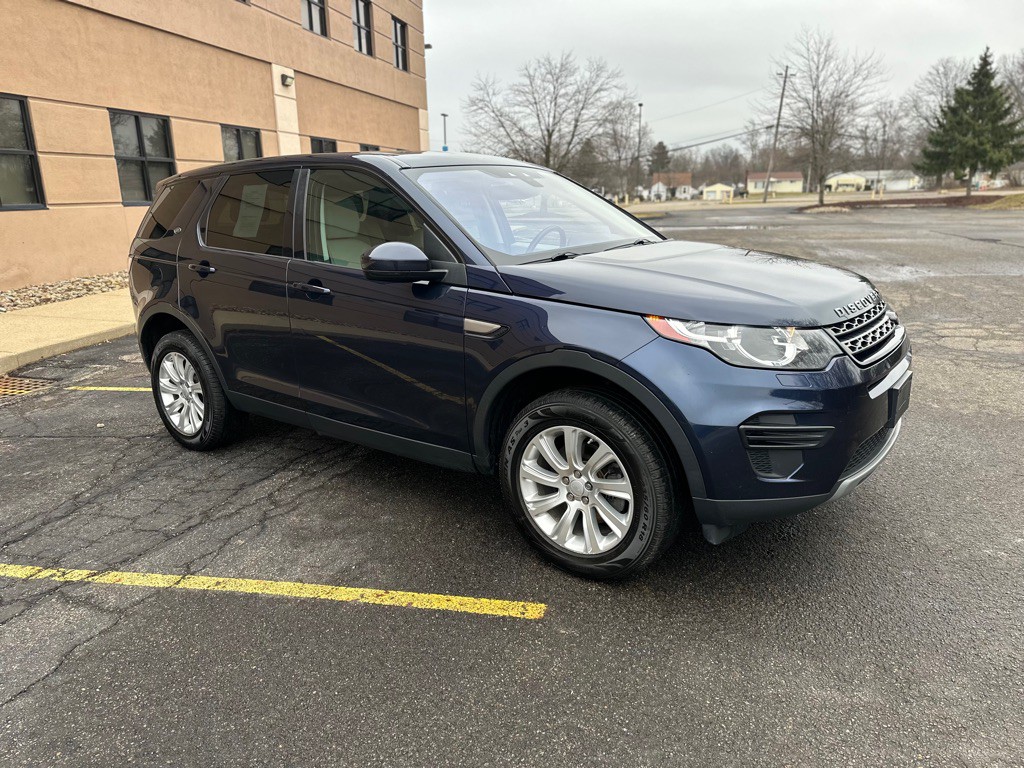 2017 Land Rover Discovery Sport Image 15