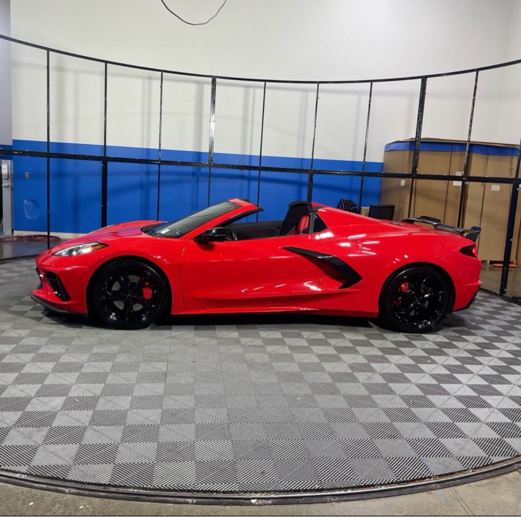 2022 Chevrolet Corvette Image 2