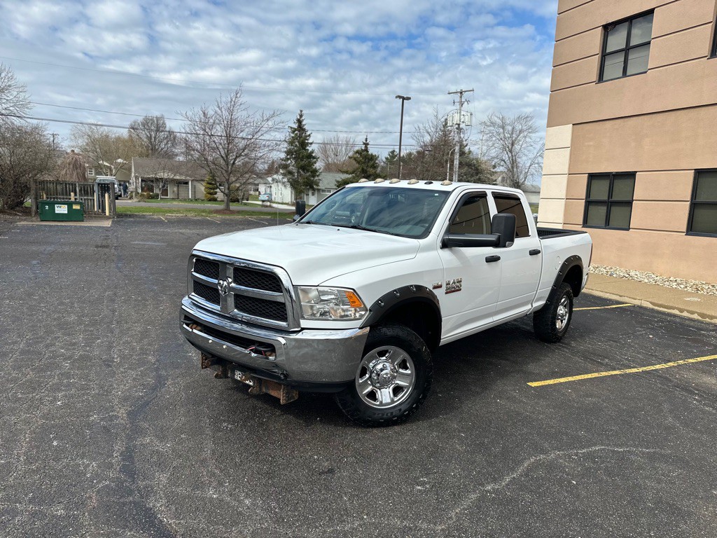 2015 RAM 3500 Image 1