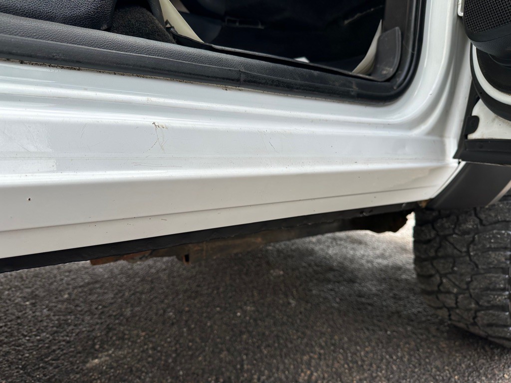 2015 RAM 3500 Image 28