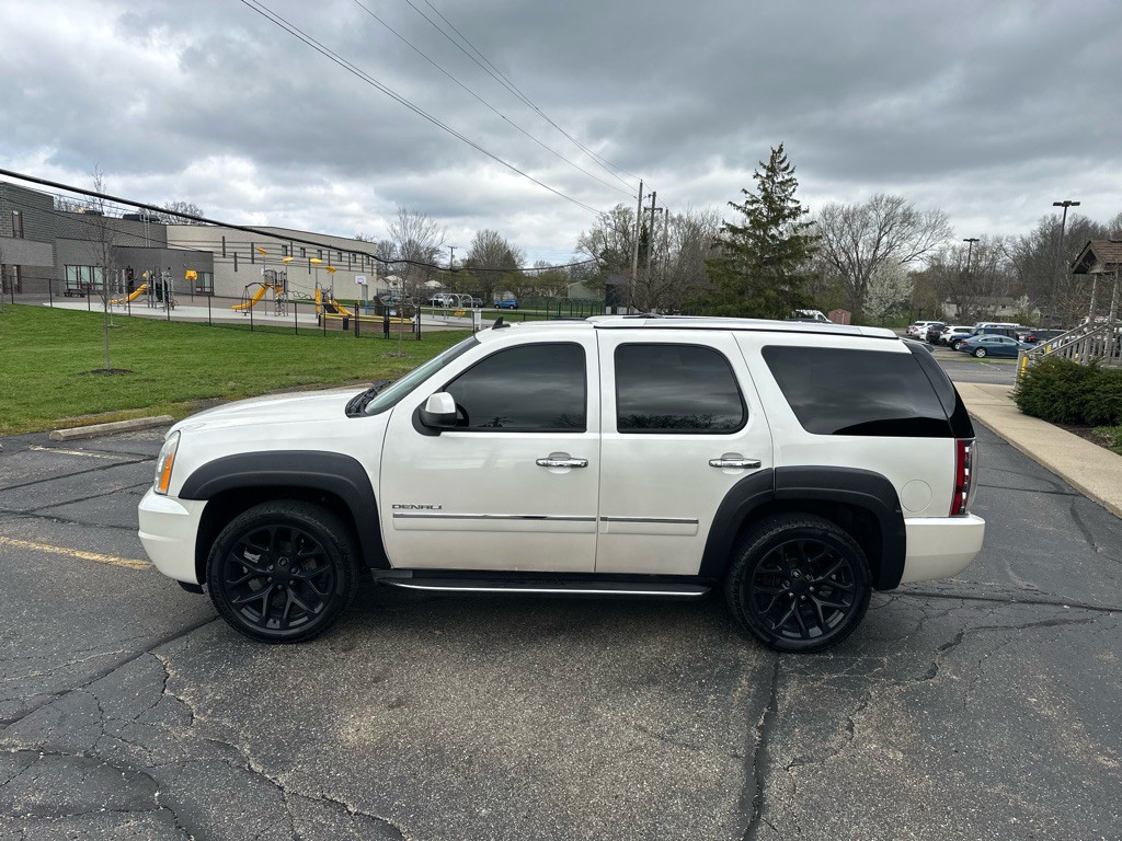 2011 GMC Yukon Image 6