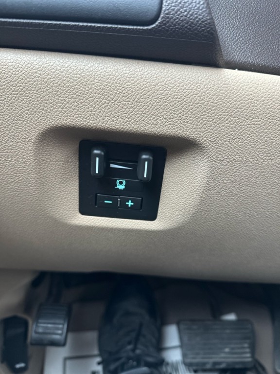 2011 GMC Yukon Image 27