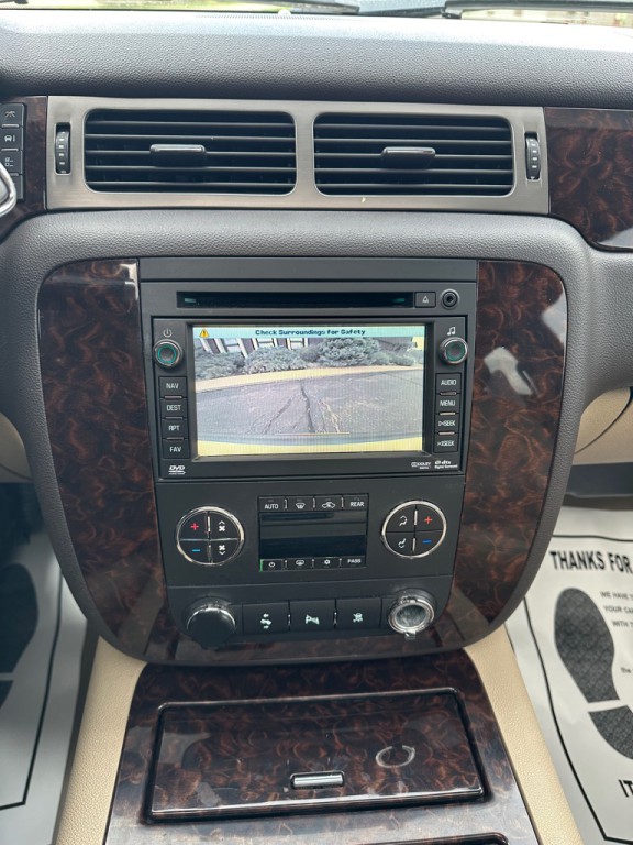 2011 GMC Yukon Image 29