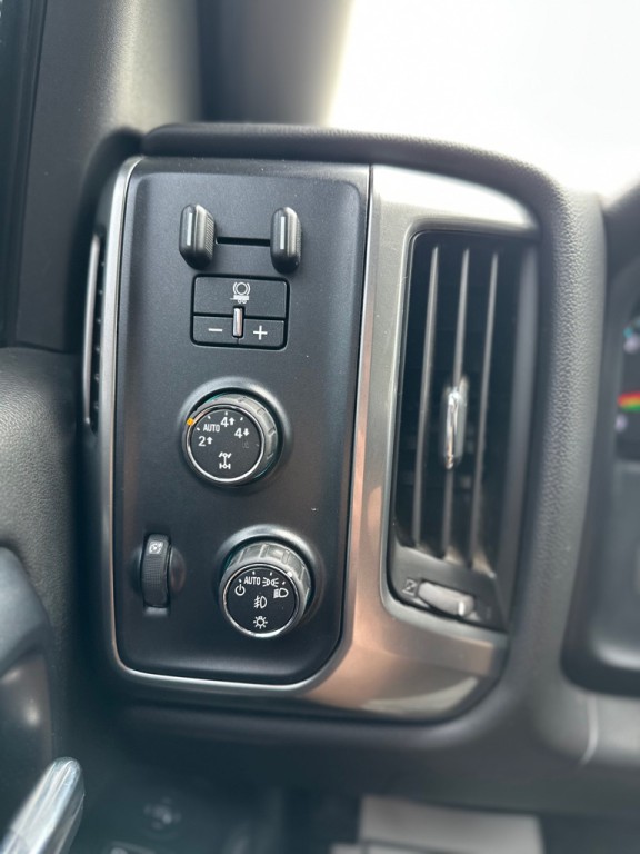 2014 Chevrolet Silverado 1500 Image 26