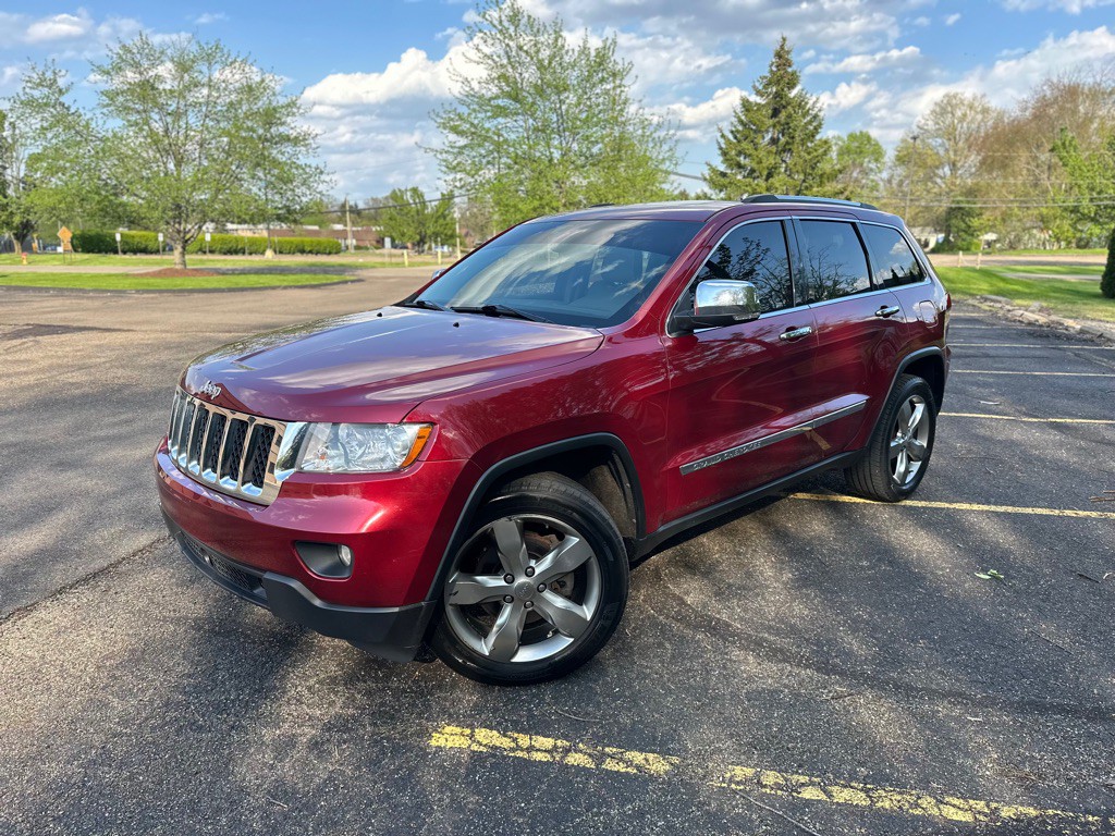 2013 Jeep Grand Cherokee Image 2