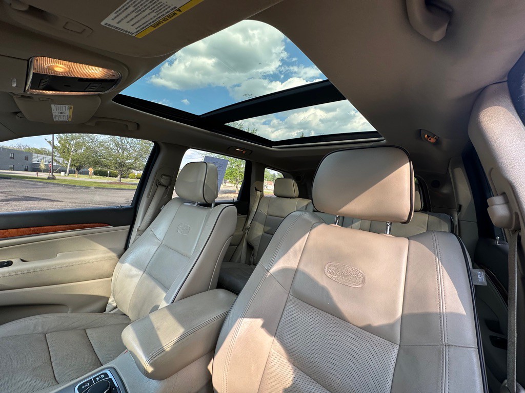 2013 Jeep Grand Cherokee Image 16