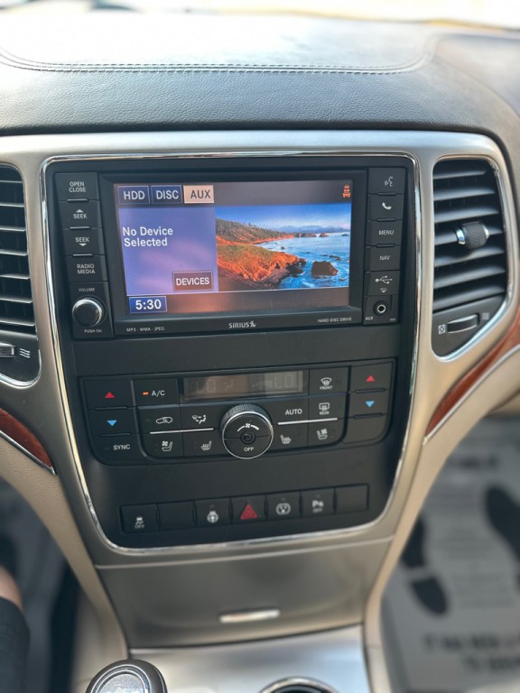 2013 Jeep Grand Cherokee Image 29