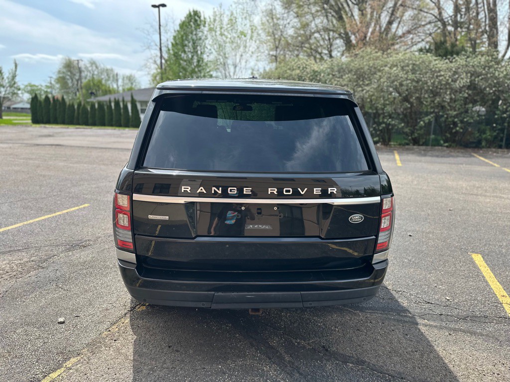 2015 Land Rover Range Rover Image 9