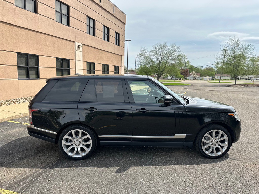 2015 Land Rover Range Rover Image 11