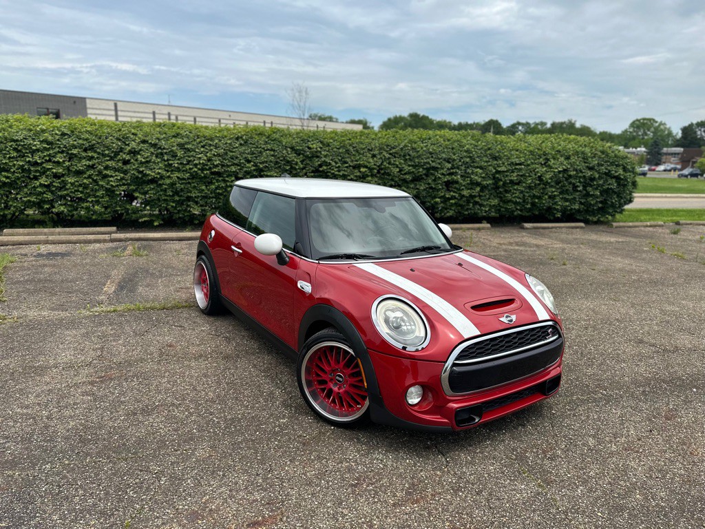 2016 MINI Cooper Image 5