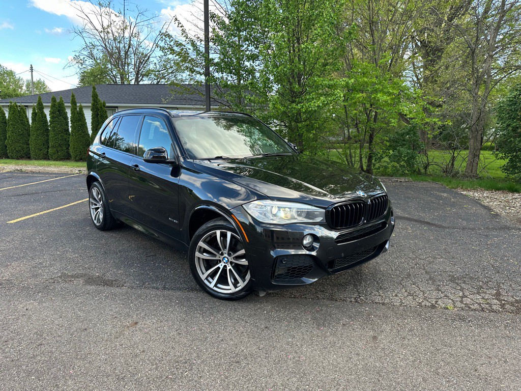 2014 BMW X5 Image 2