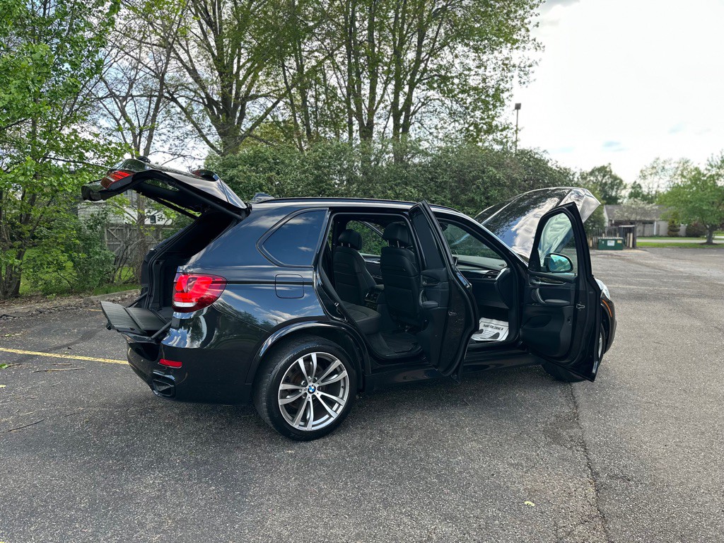 2014 BMW X5 Image 28