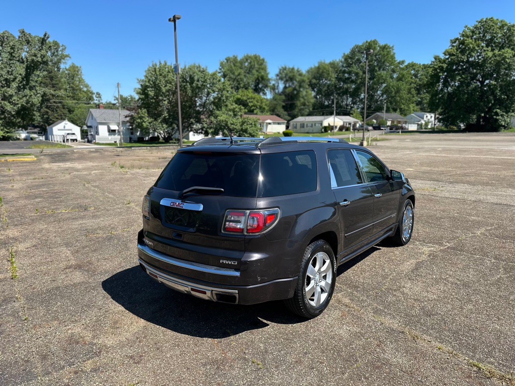 2013 GMC Acadia Image 8