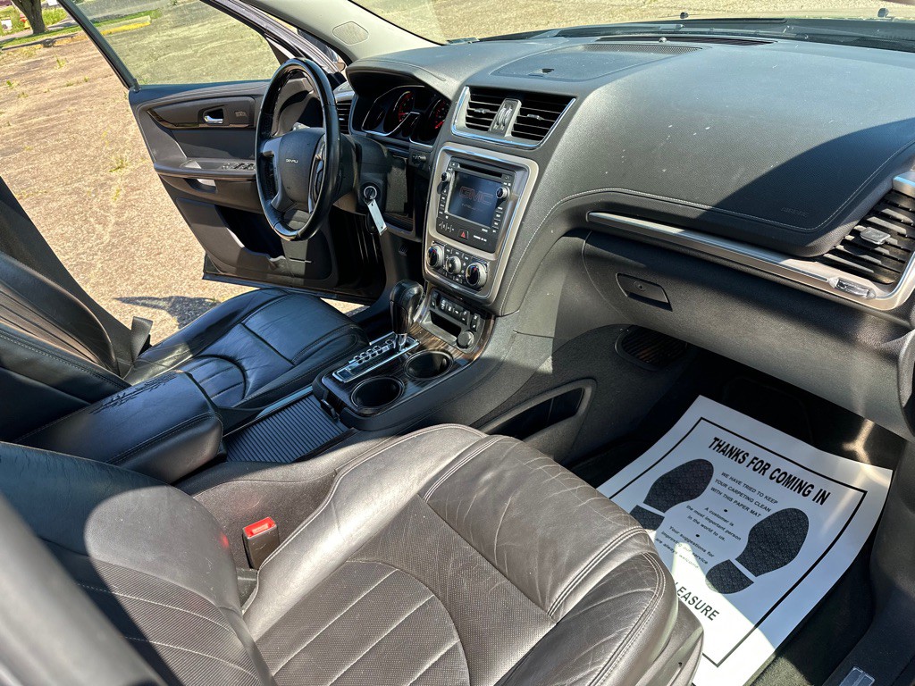 2013 GMC Acadia Image 17