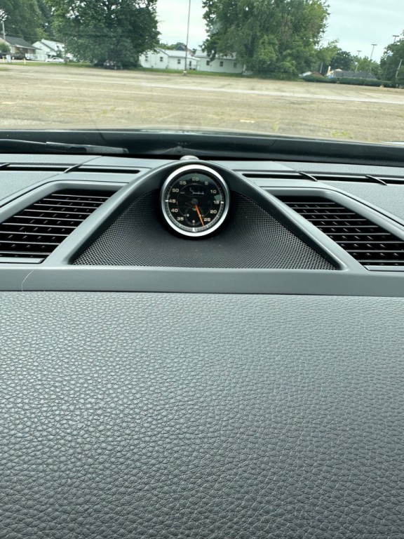 2014 Porsche Panamera Image 41