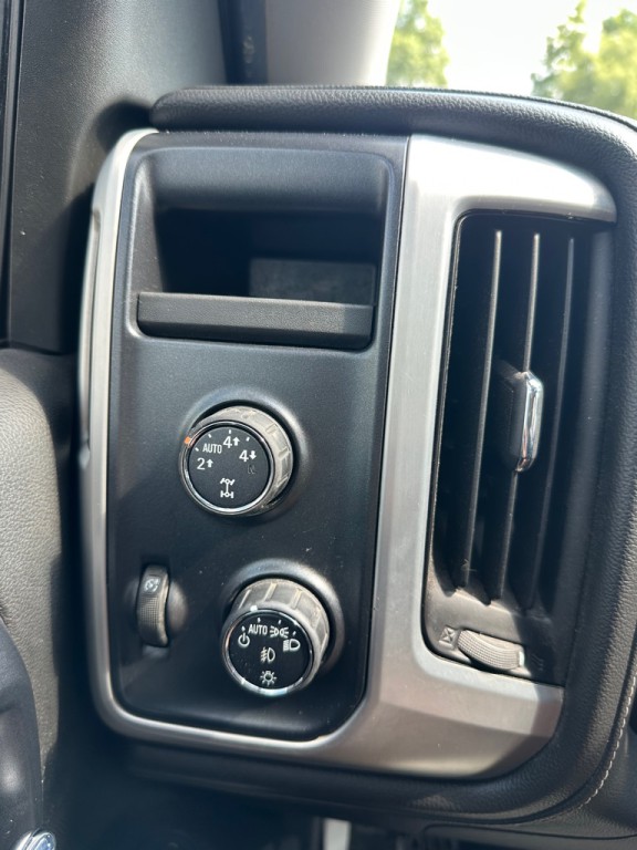 2014 GMC Sierra Image 32