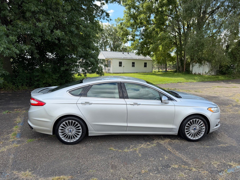 2016 Ford Fusion Image 9