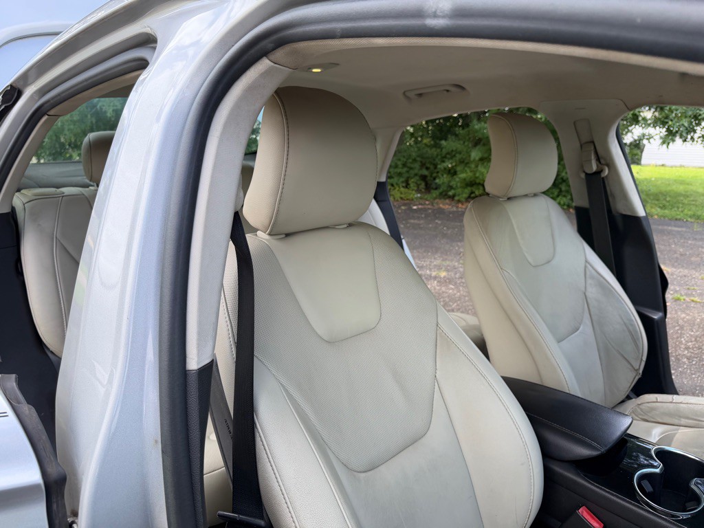 2016 Ford Fusion Image 16