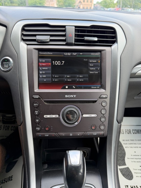 2016 Ford Fusion Image 25