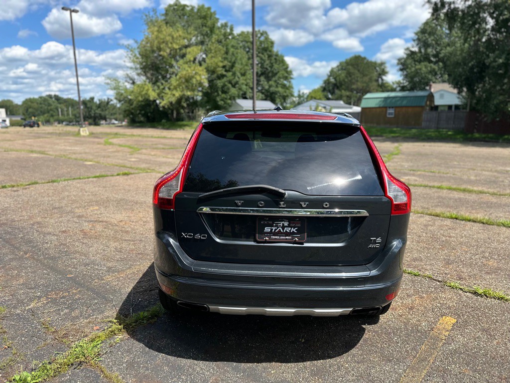2014 Volvo XC60 Image 10