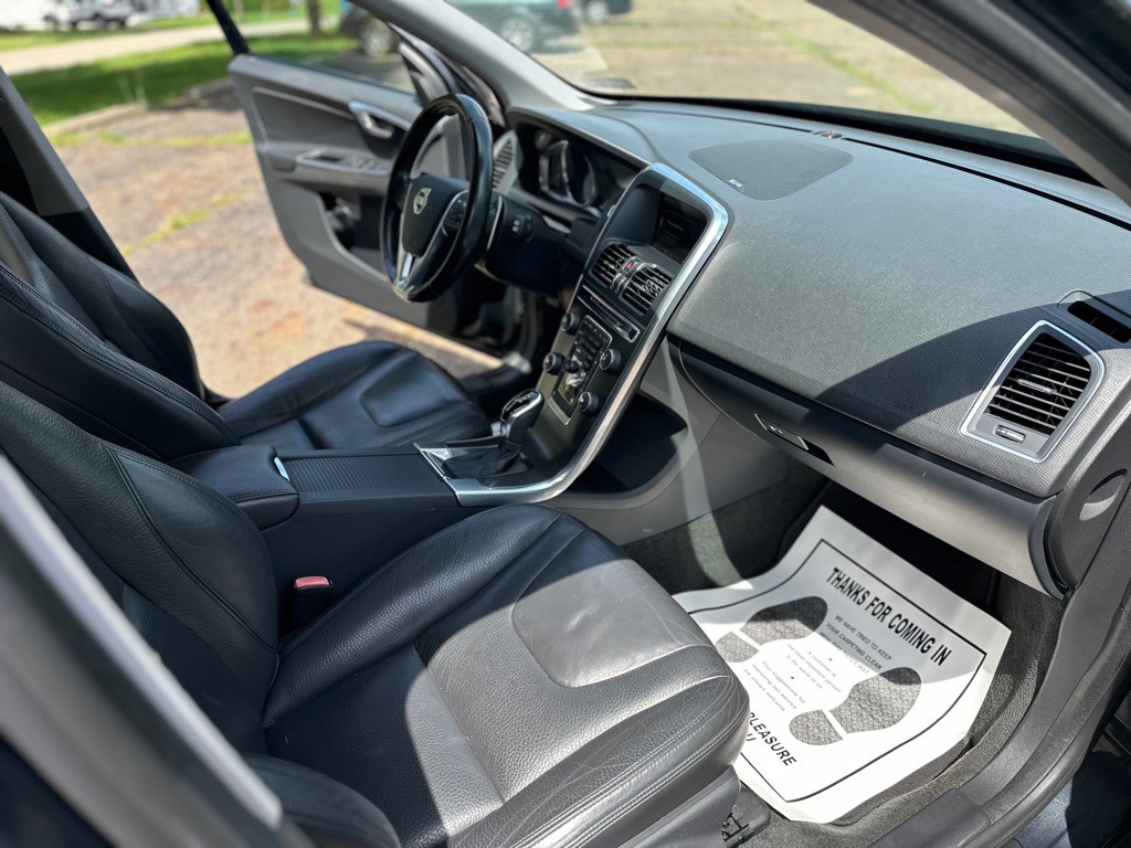2014 Volvo XC60 Image 19