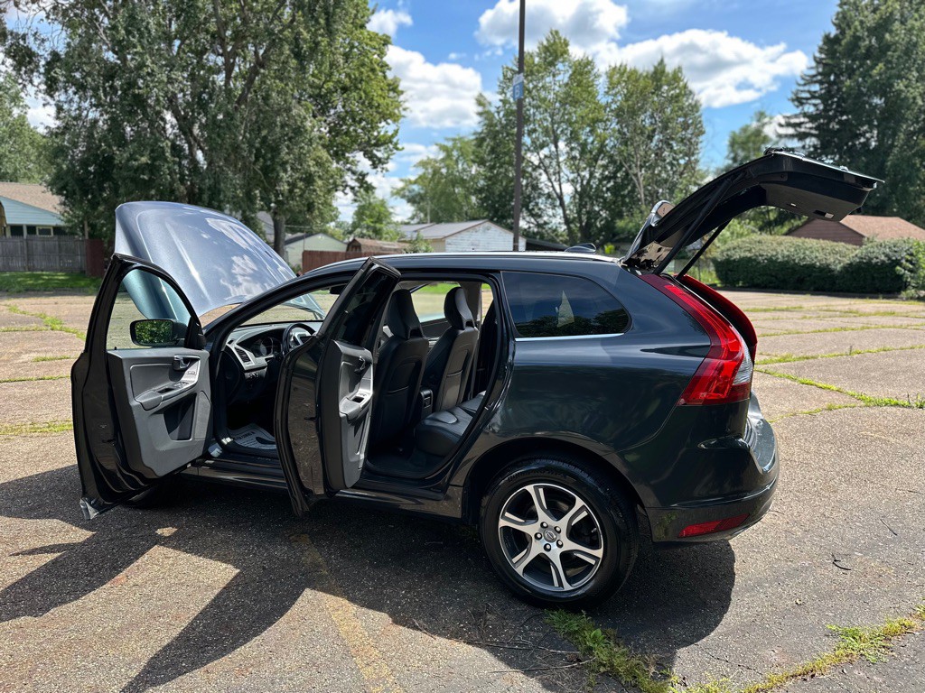 2014 Volvo XC60 Image 24