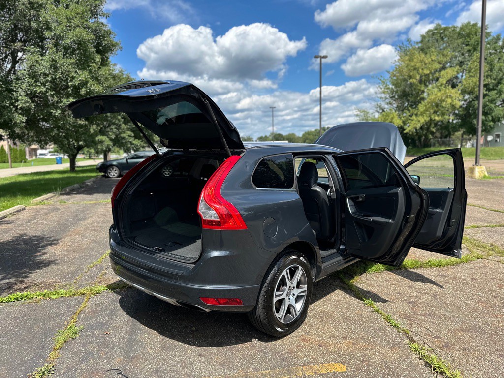 2014 Volvo XC60 Image 26