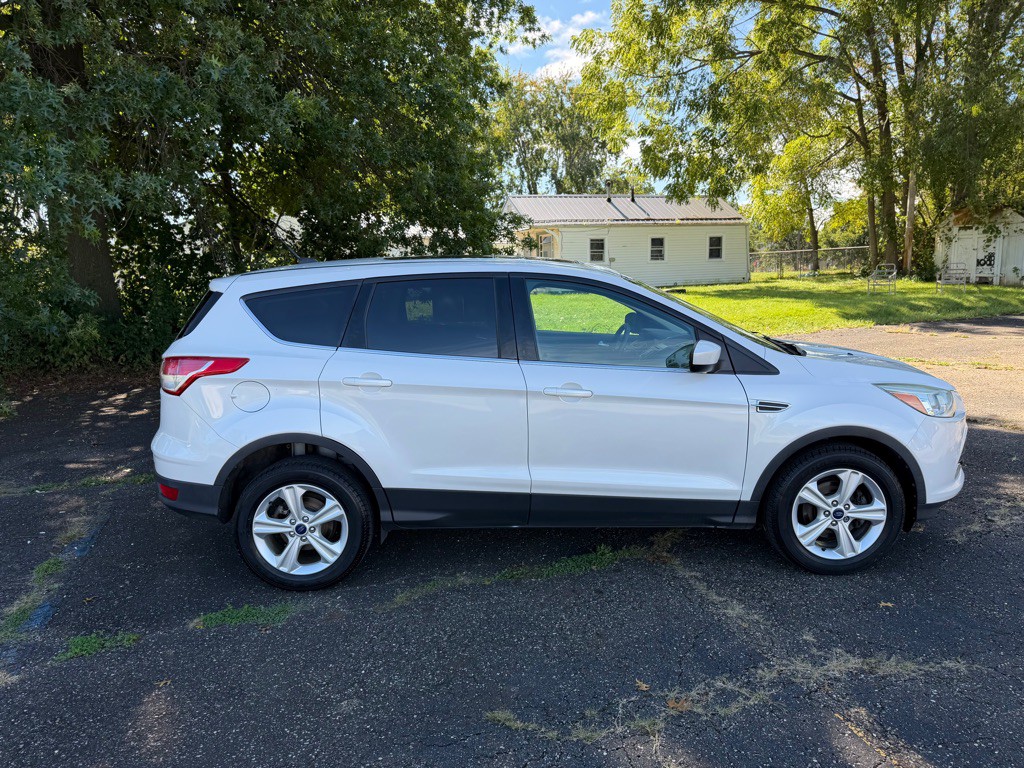 2015 Ford Escape Image 9