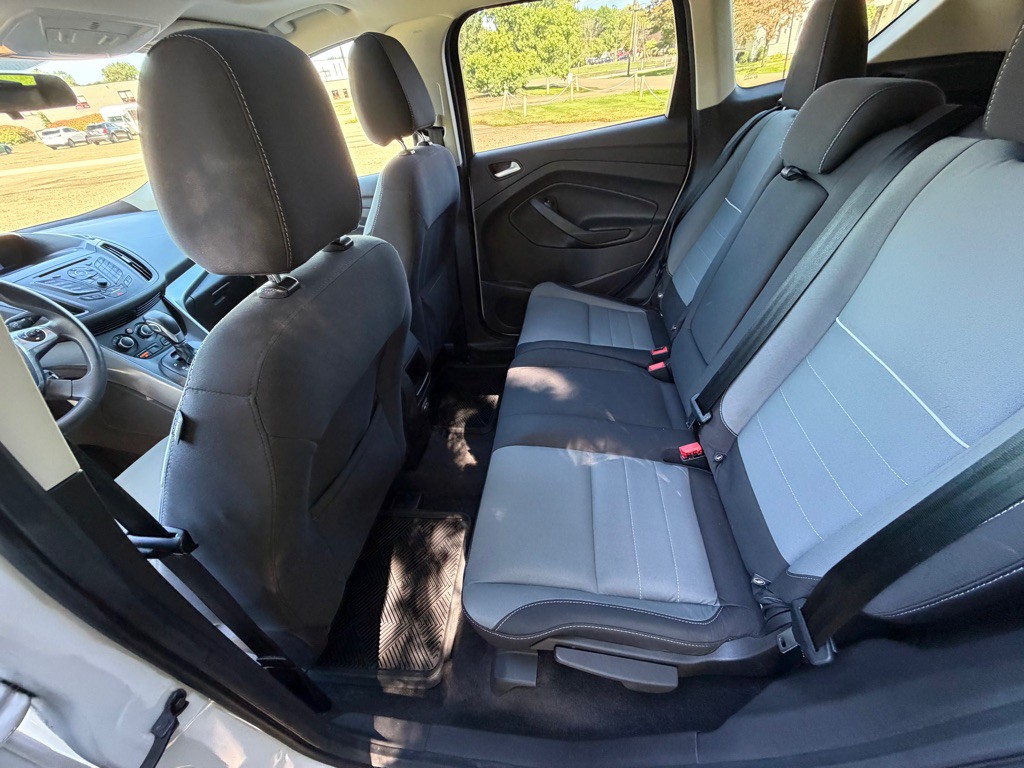 2015 Ford Escape Image 13