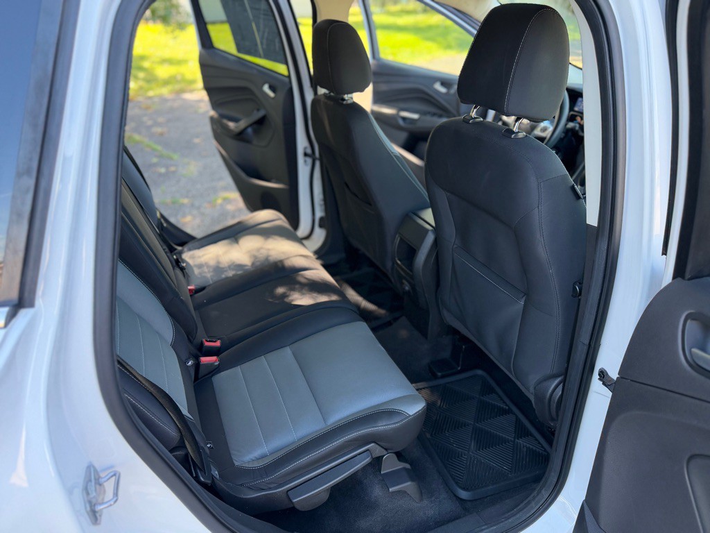 2015 Ford Escape Image 15