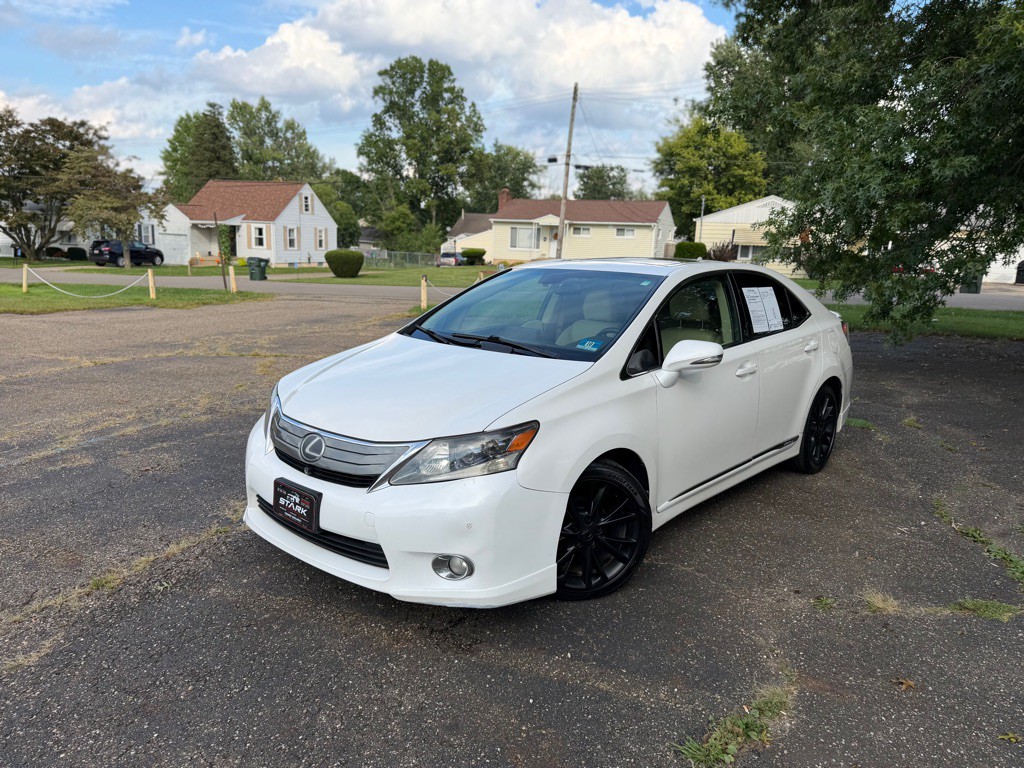 2010 Lexus HS Image 2