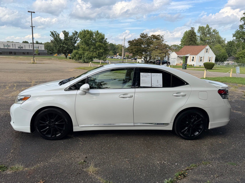 2010 Lexus HS Image 7