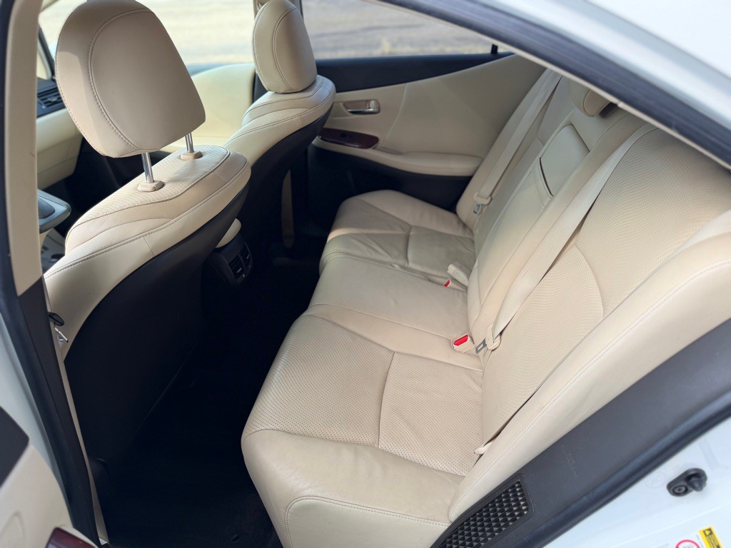 2010 Lexus HS Image 15